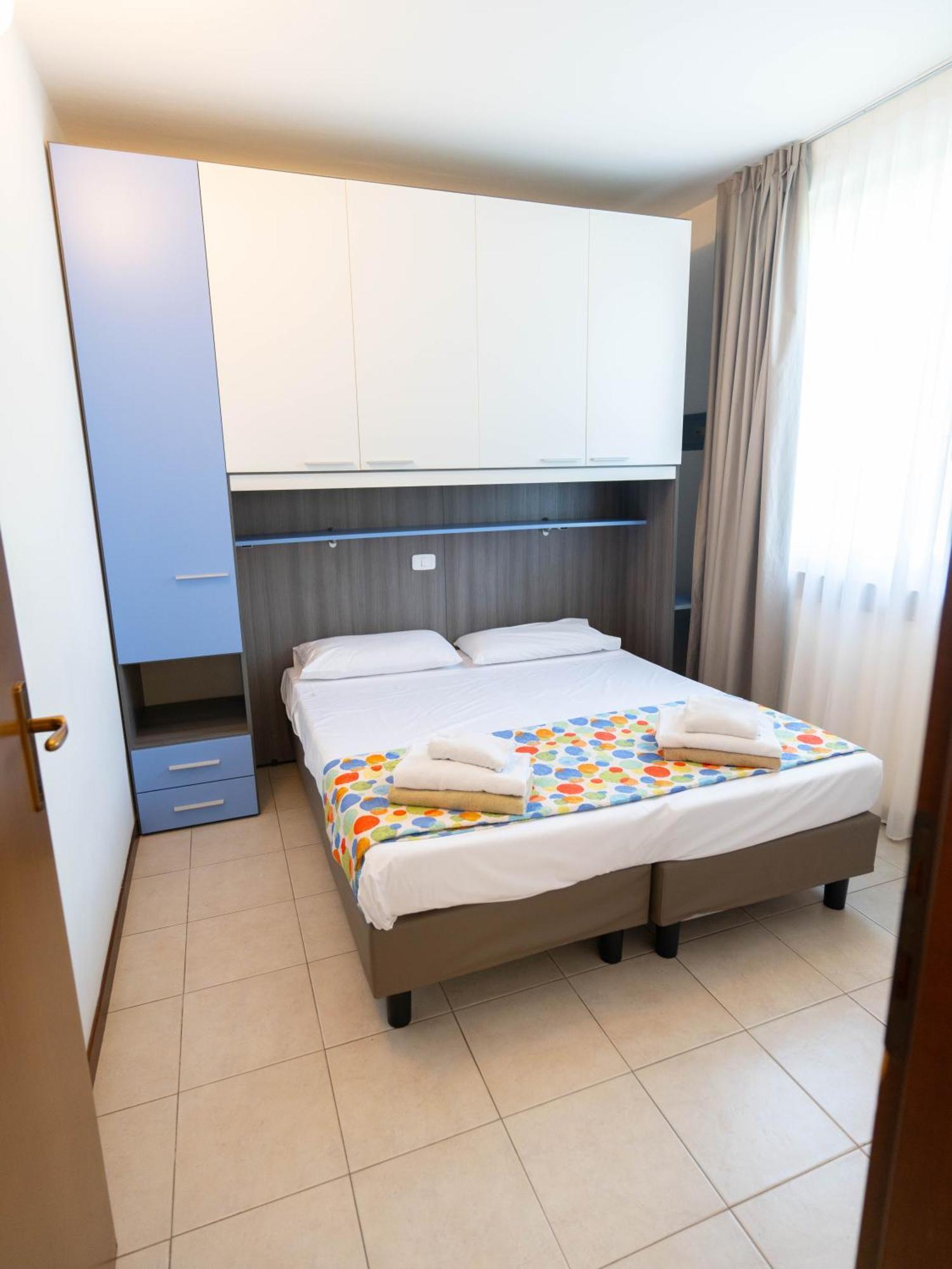 Gasparina Village Castelnuovo del Garda Exteriör bild