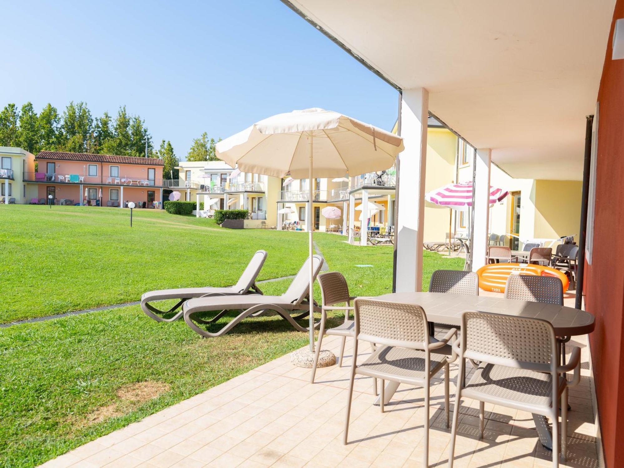Gasparina Village Castelnuovo del Garda Exteriör bild